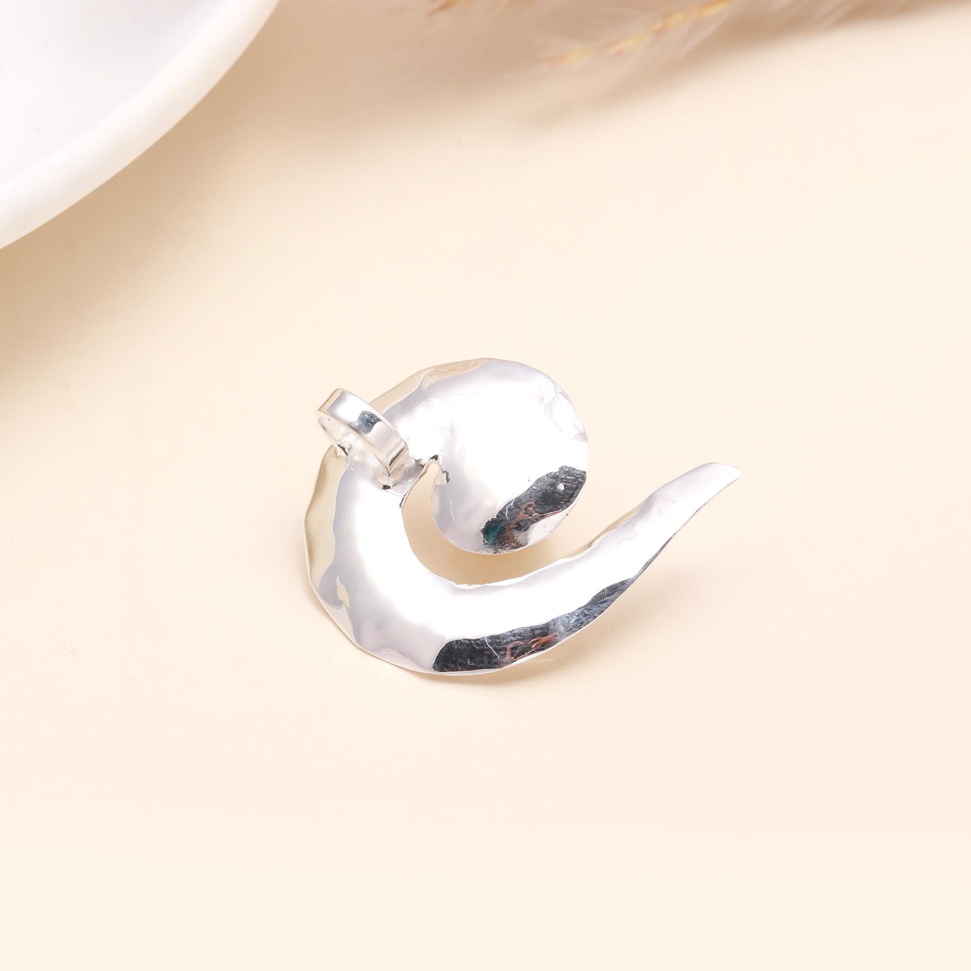 925 Sterling Silver Swirl Design White Pearl Hammered Pendant