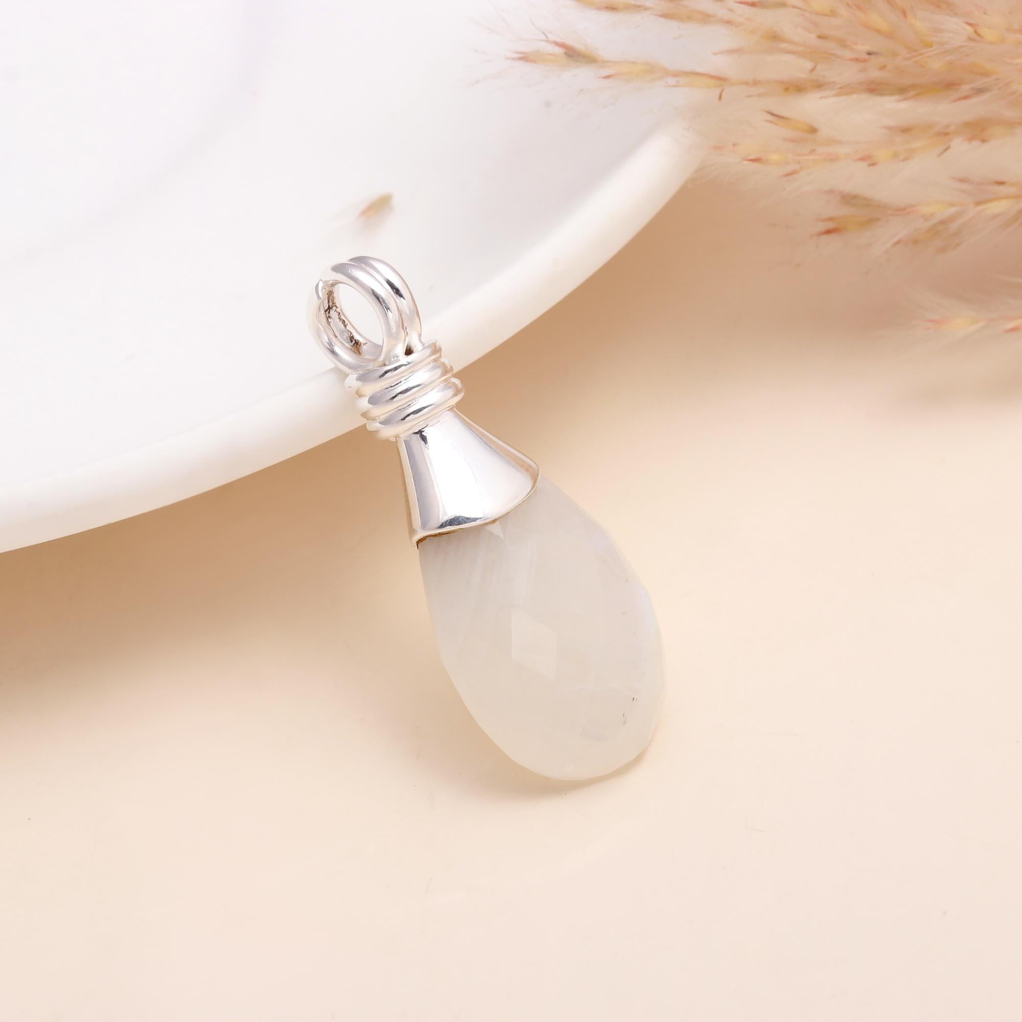 925 Sterling Silver Faceted Moonstone Teardrop Pendant