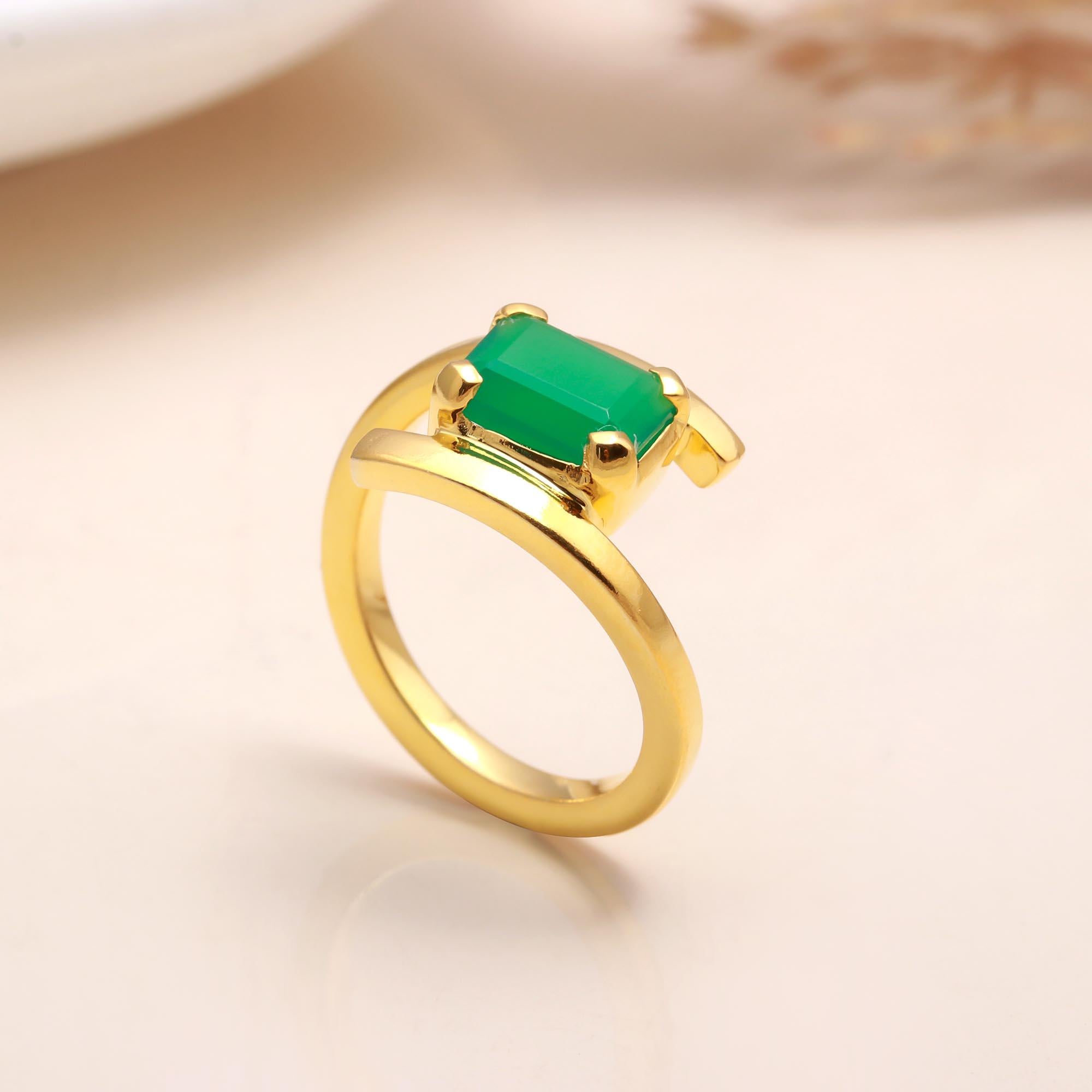925 Sterling SIlver Emerald Green Onyx Ring