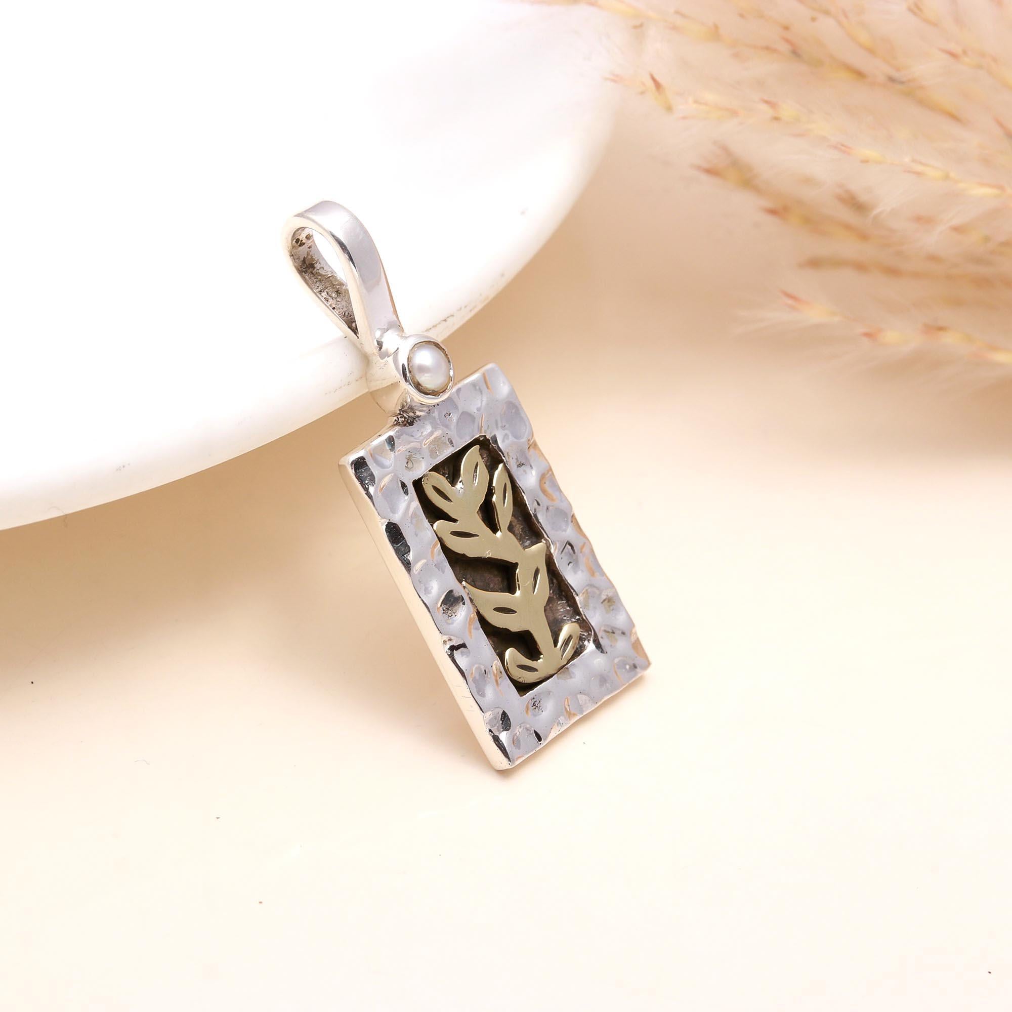925 Sterling Silver Leaf Design Pendant
