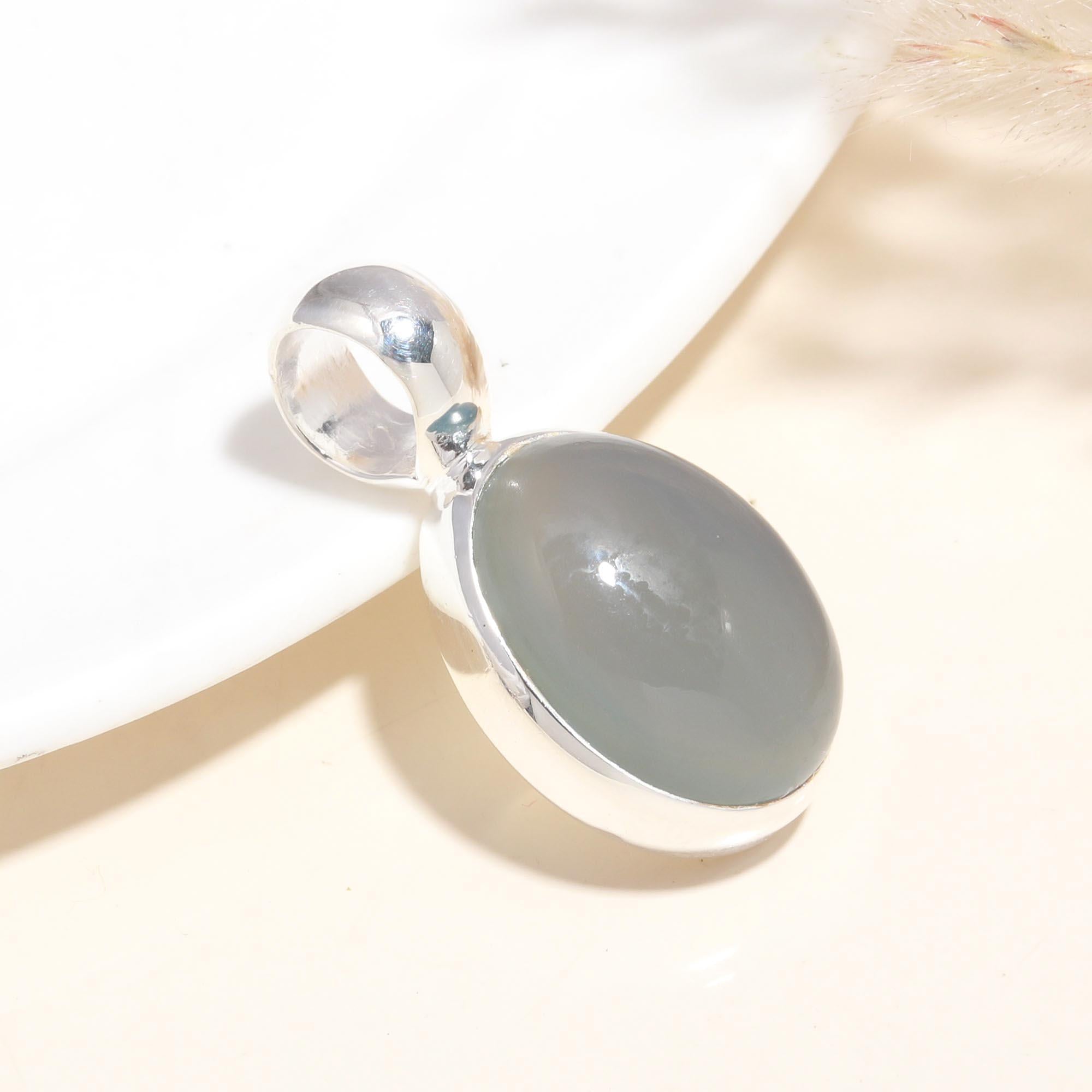 925 Sterling Silver Grey Moonstone Pendant