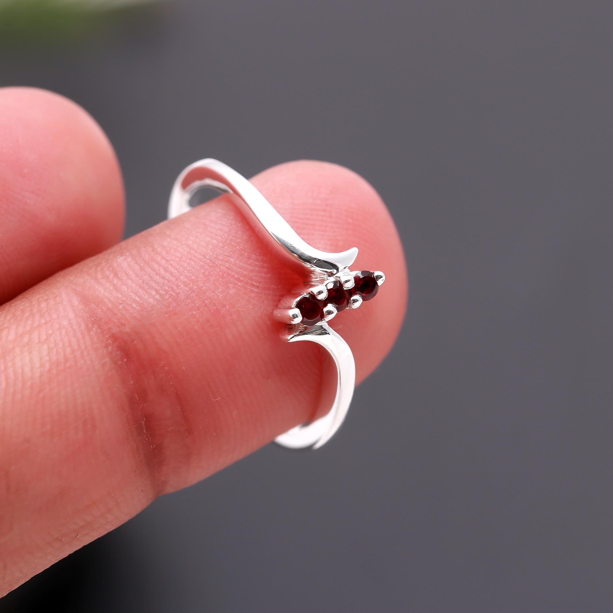 925 Silver Twisted Band Trio Garnet Ring