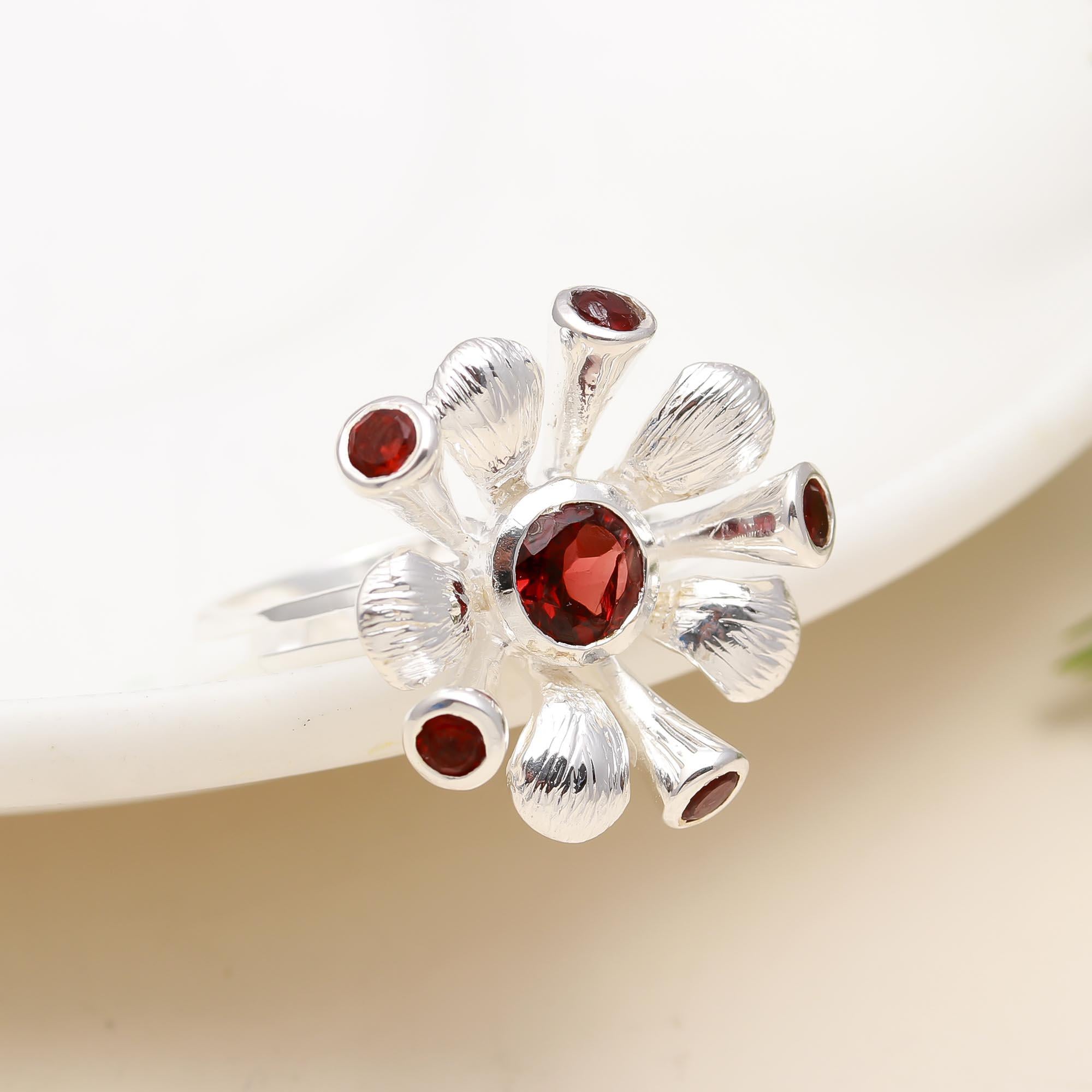 925 Silver Garnet Floral Ring