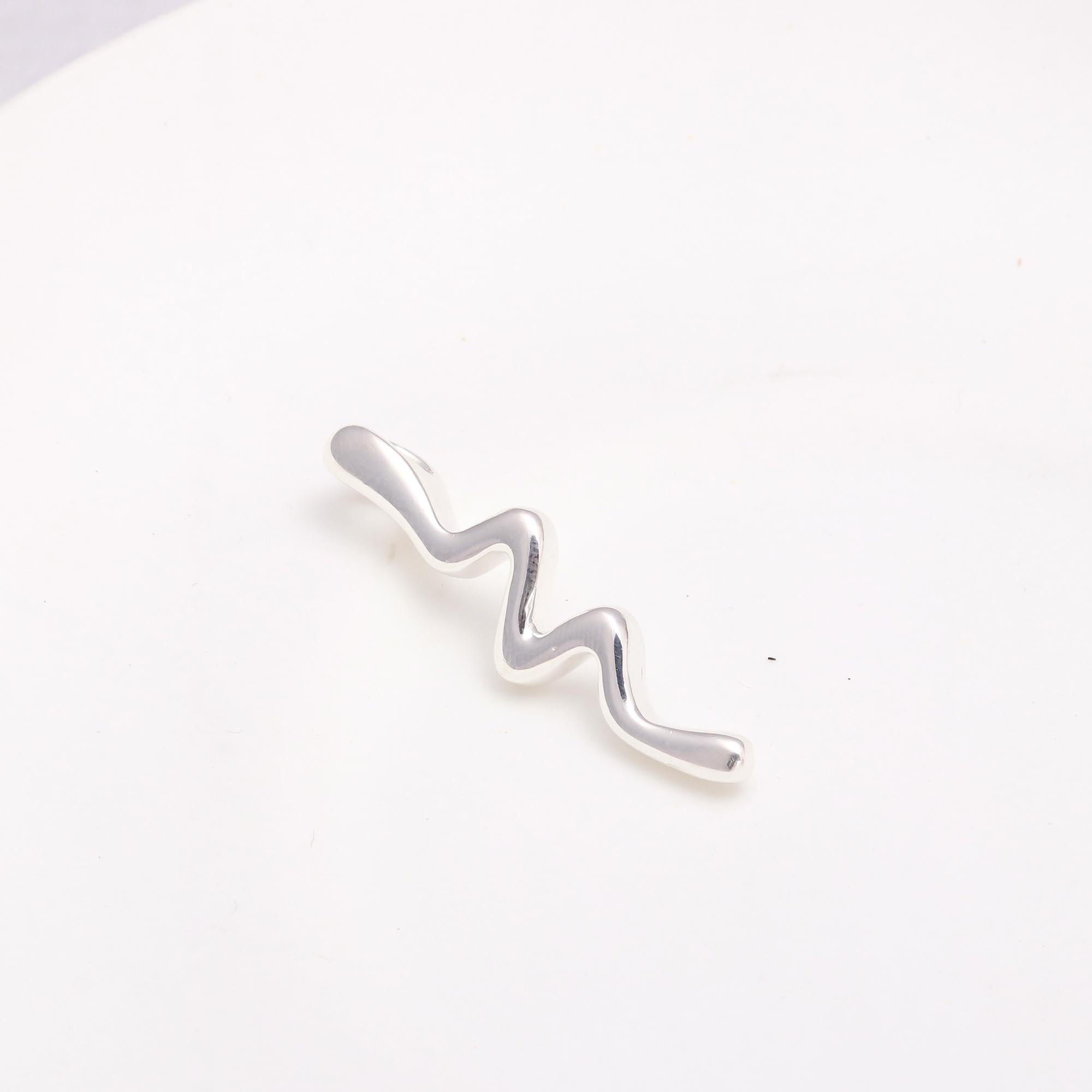 925 Sterling Silver Modern Abstract Wave Pendant
