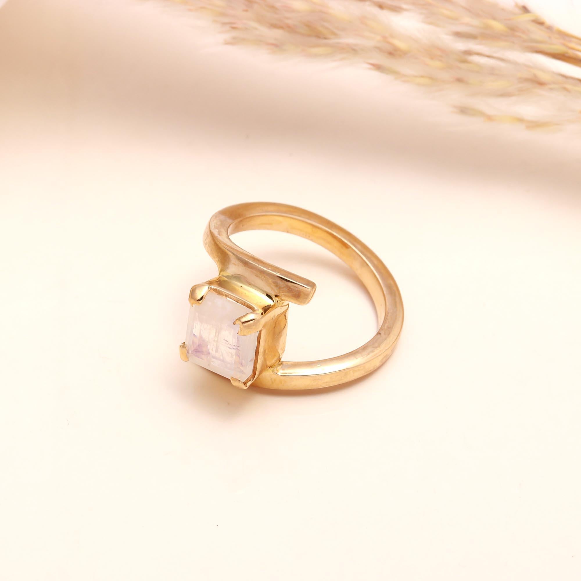 925 Sterling Silver Rainbow Moonstone Ring