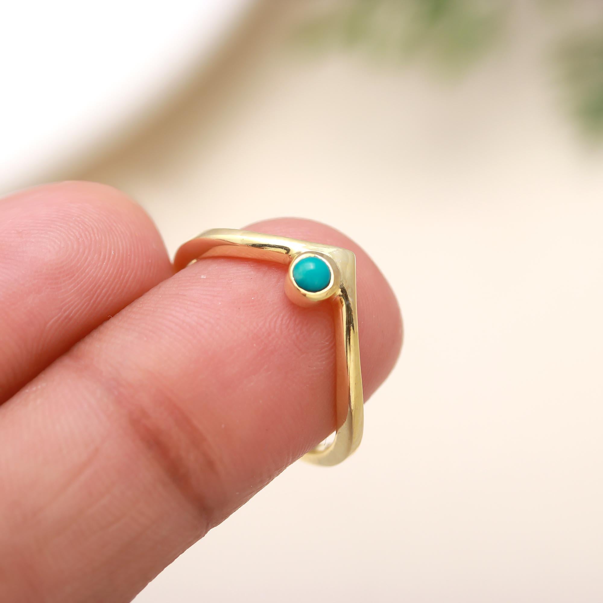 925 Silver Turquoise  V-Shaped Ring
