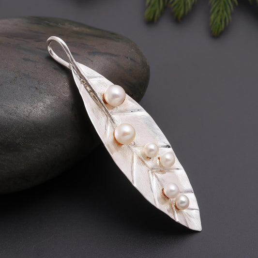 925 Silver Leaf Freshwater Pearls Pendant
