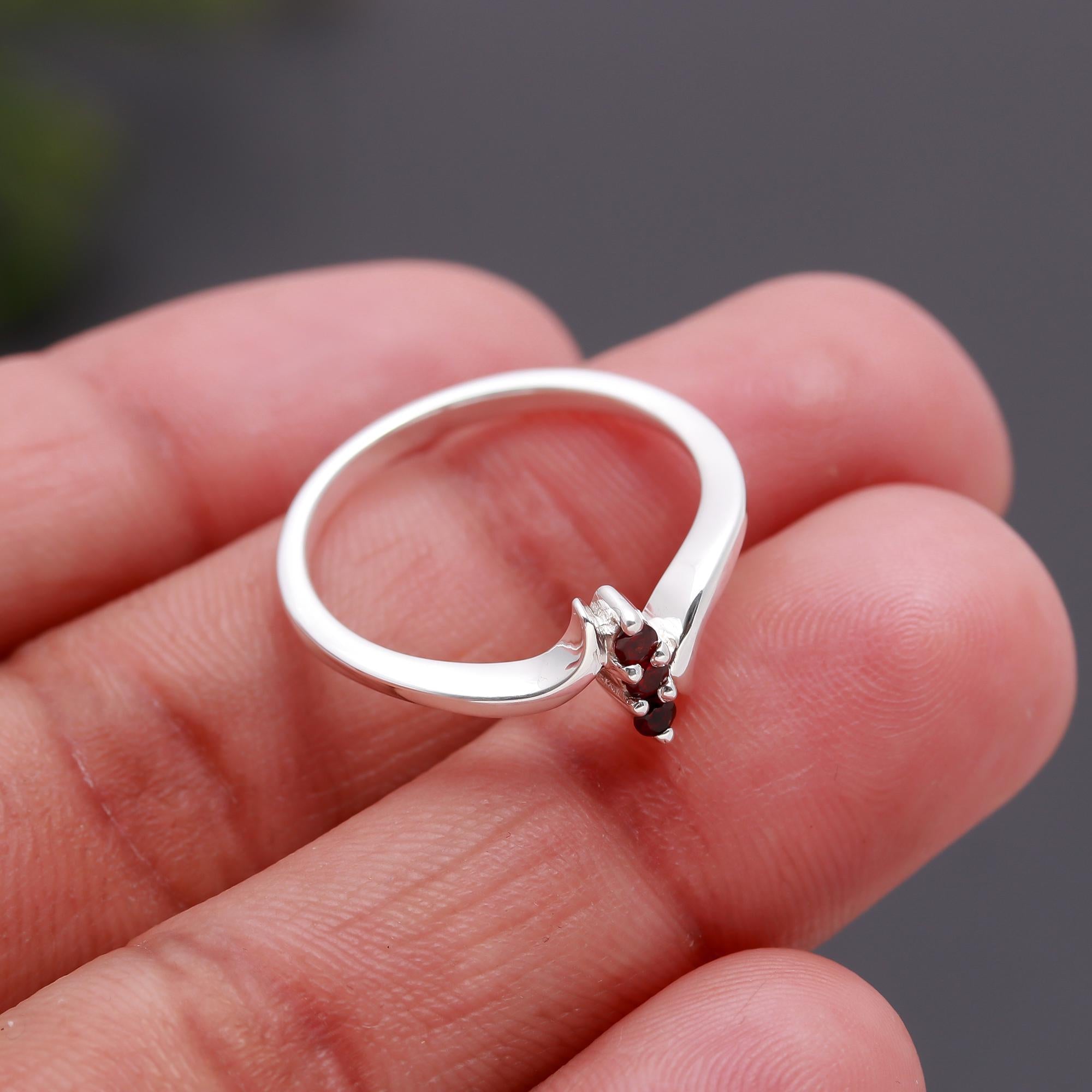 925 Silver Twisted Band Trio Garnet Ring
