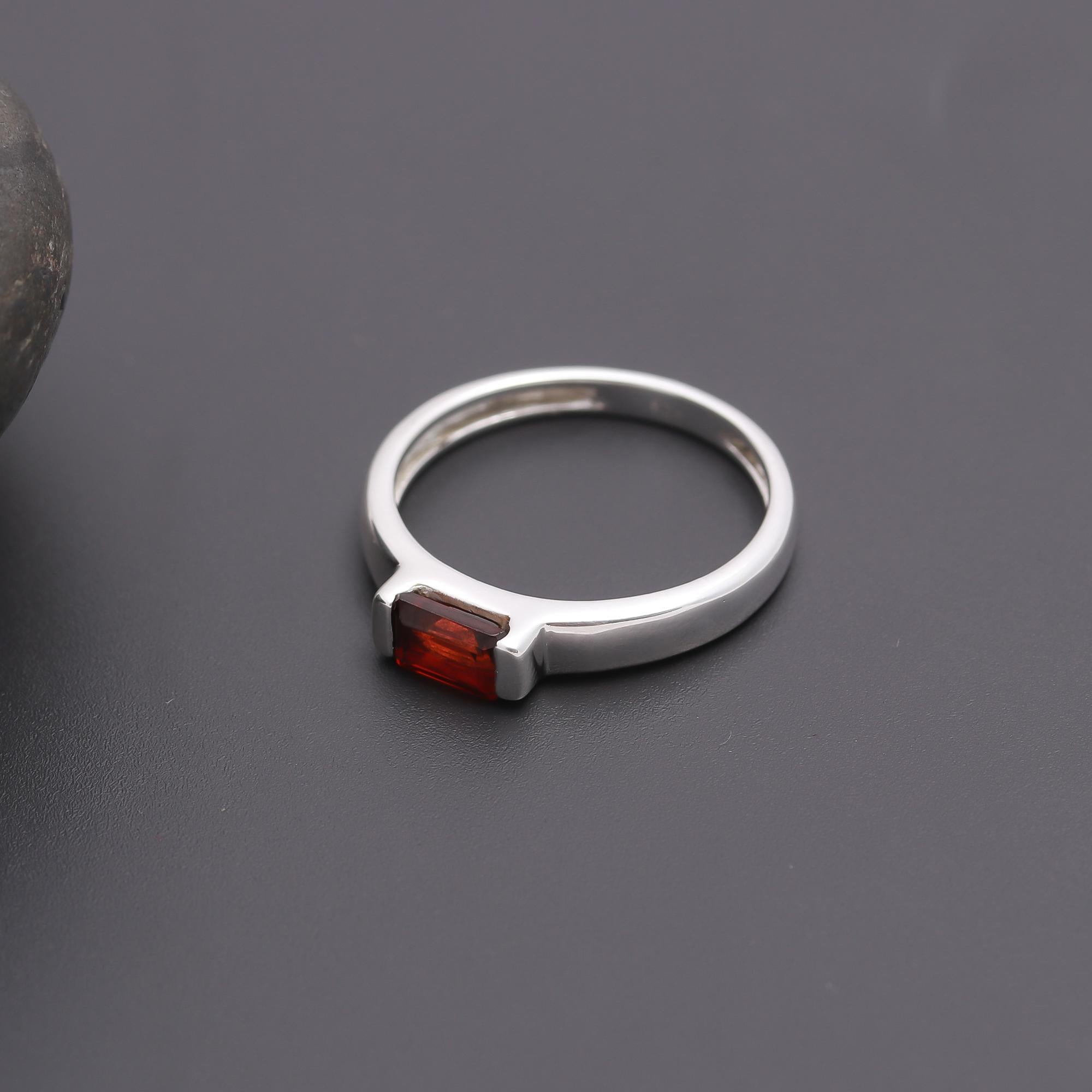 925 Silver Baguette Garnet Ring