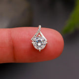 925 Silver Classic Solitaire Twist Pendant