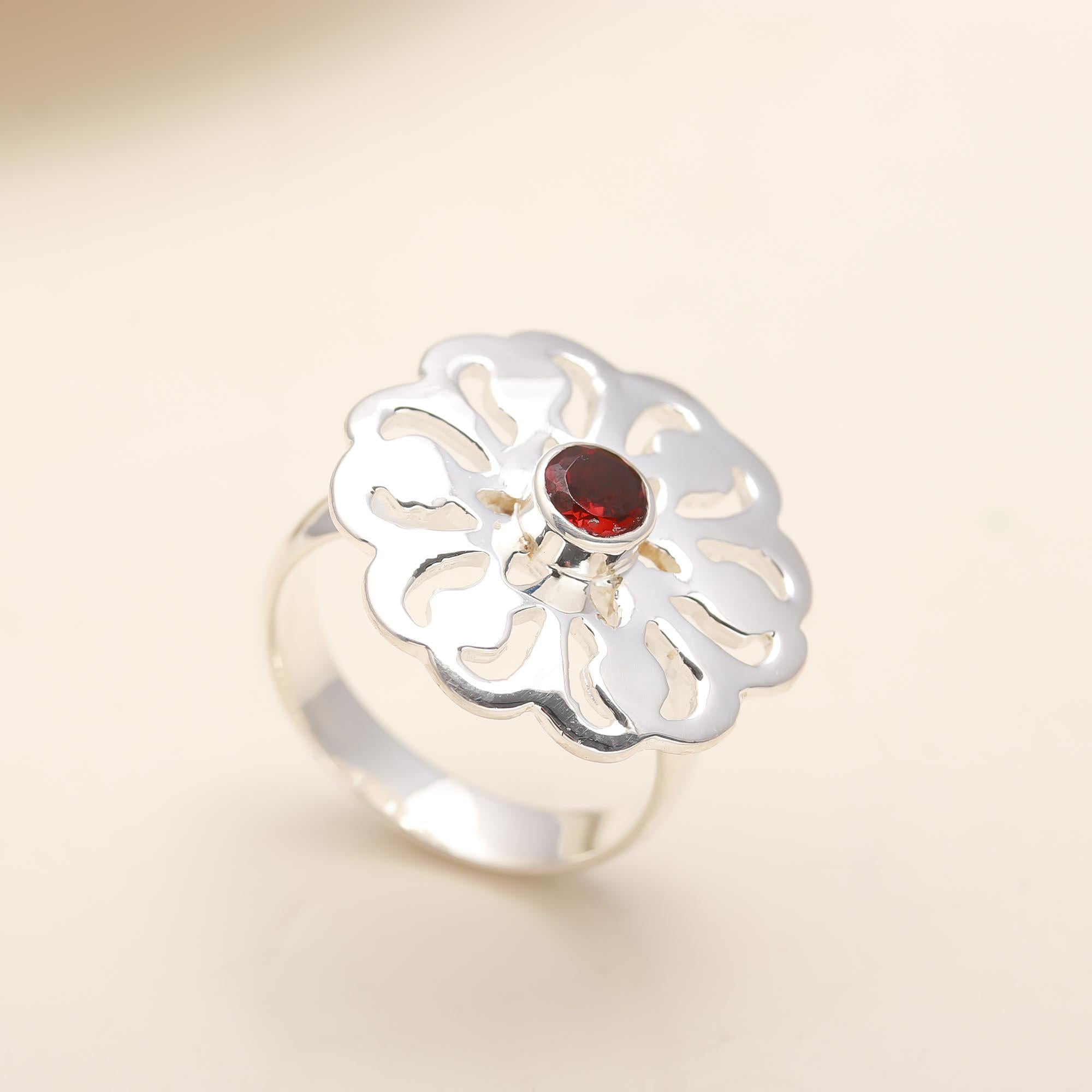 925 Silver Garnet Flower Ring